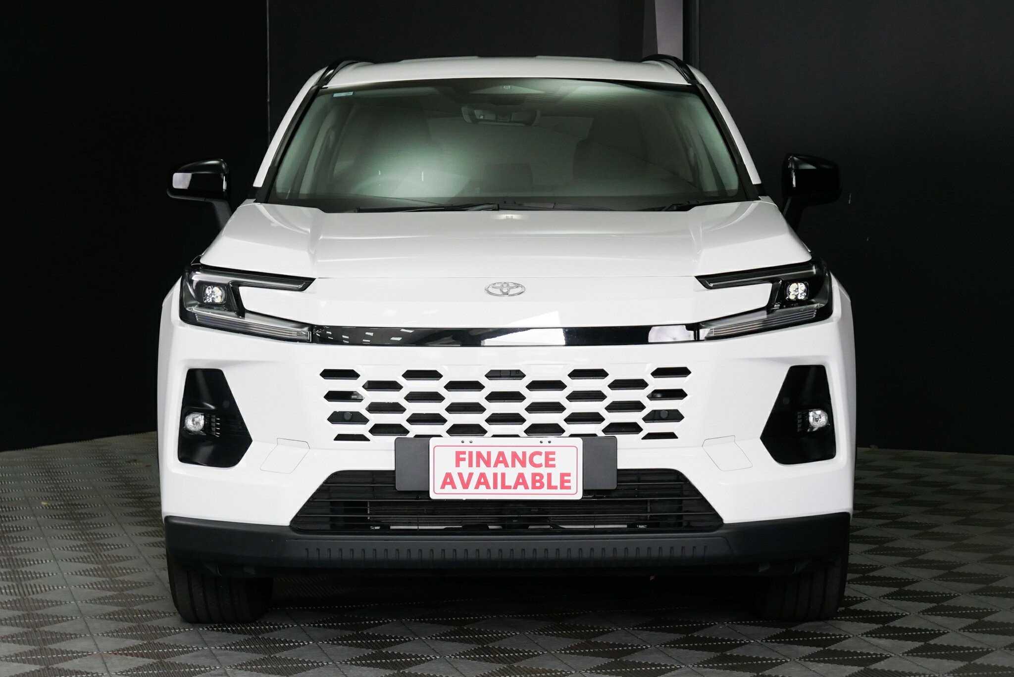 Toyota Rav4 image 2