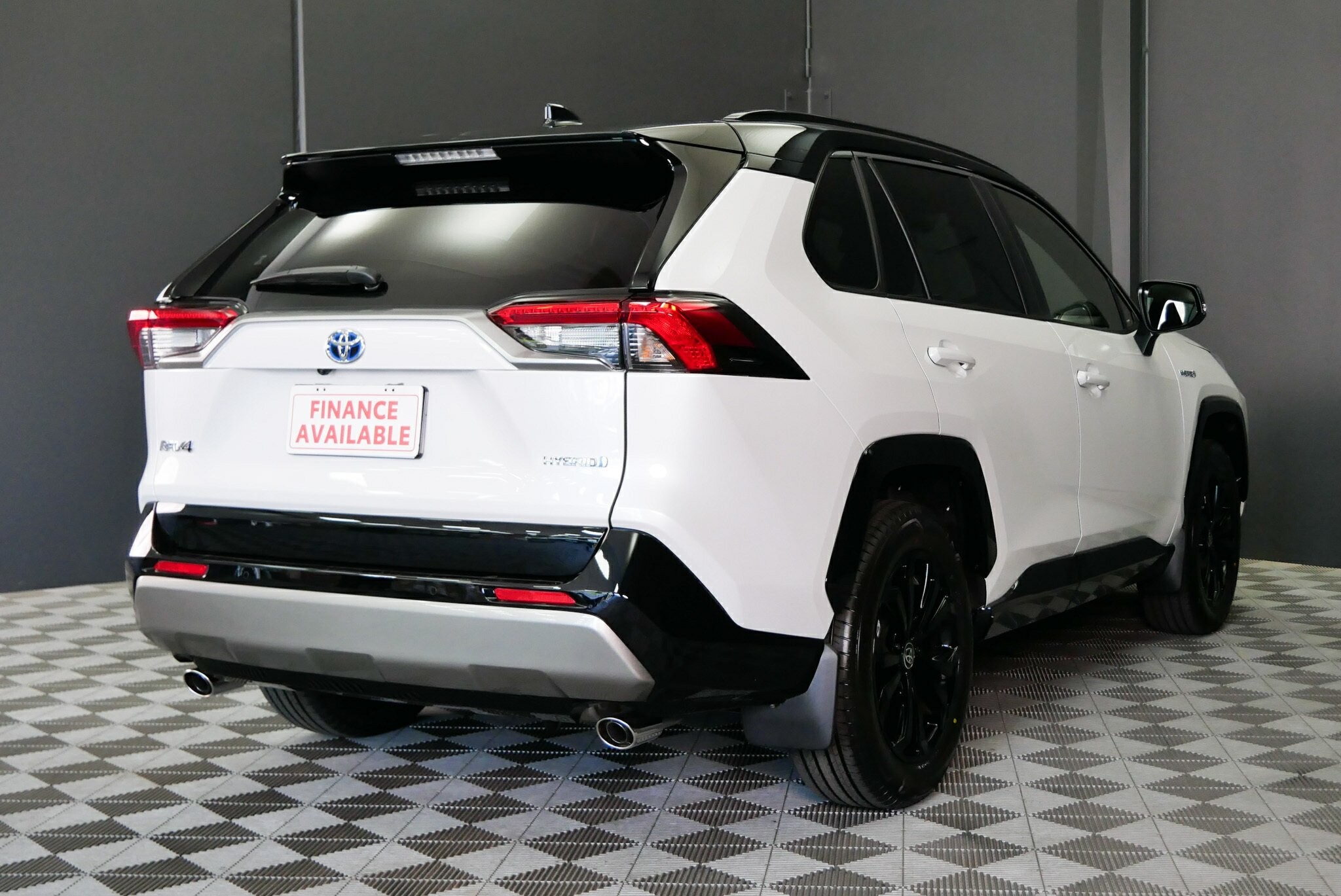Toyota Rav4 image 4