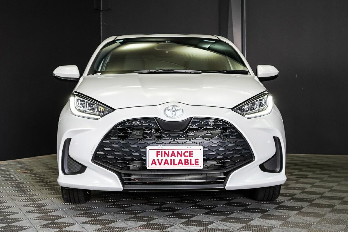 Toyota Yaris image 3