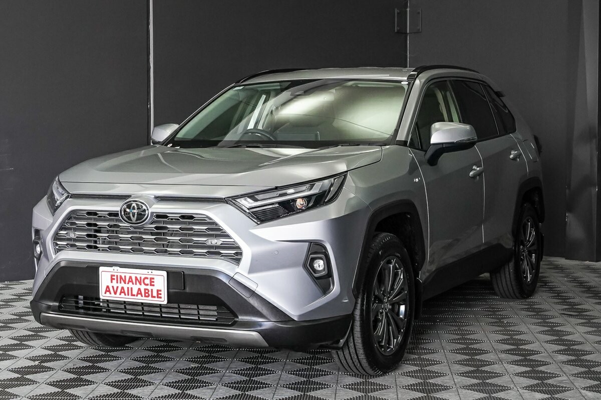 Toyota Rav4 image 4