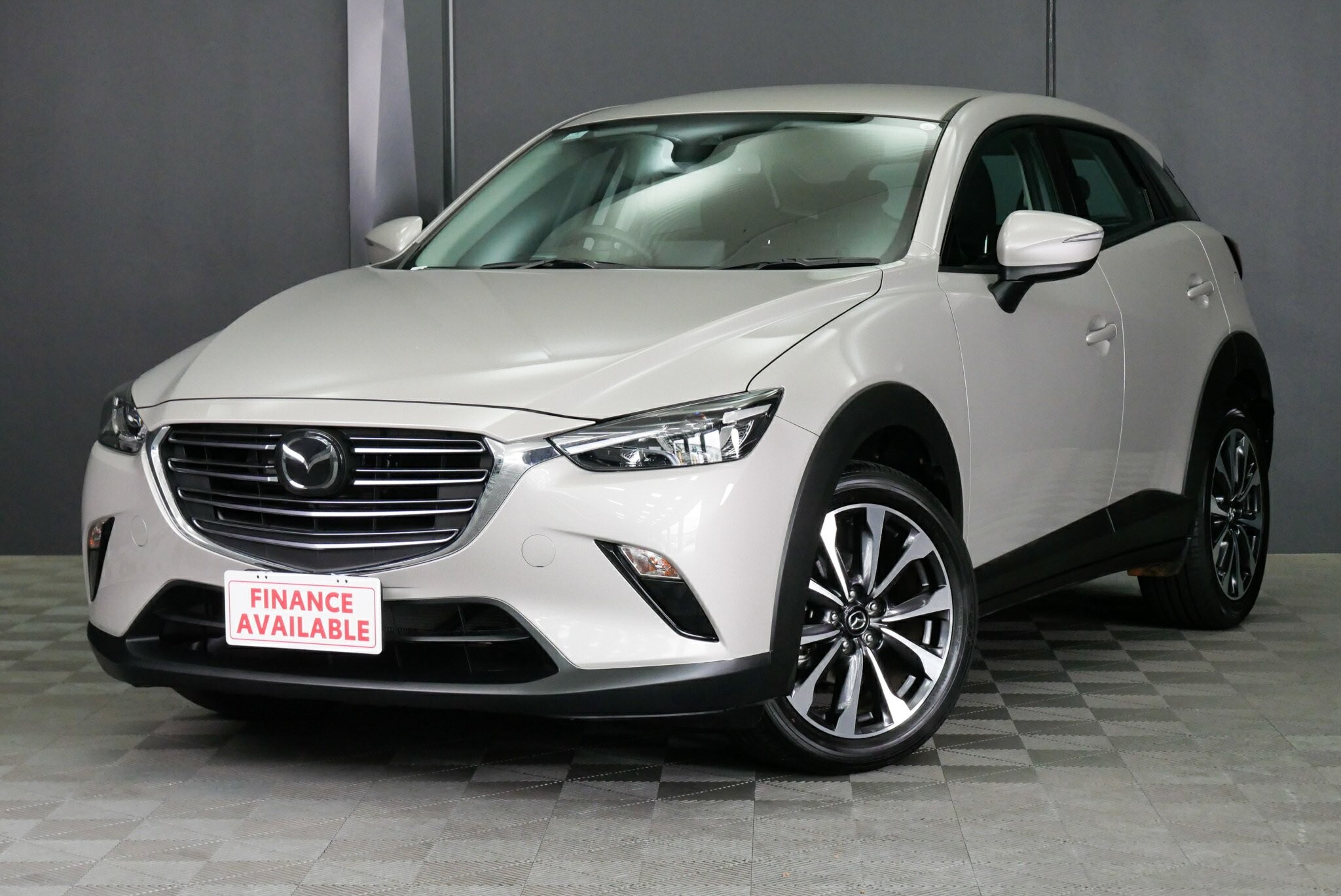 Mazda Cx-3 image 3