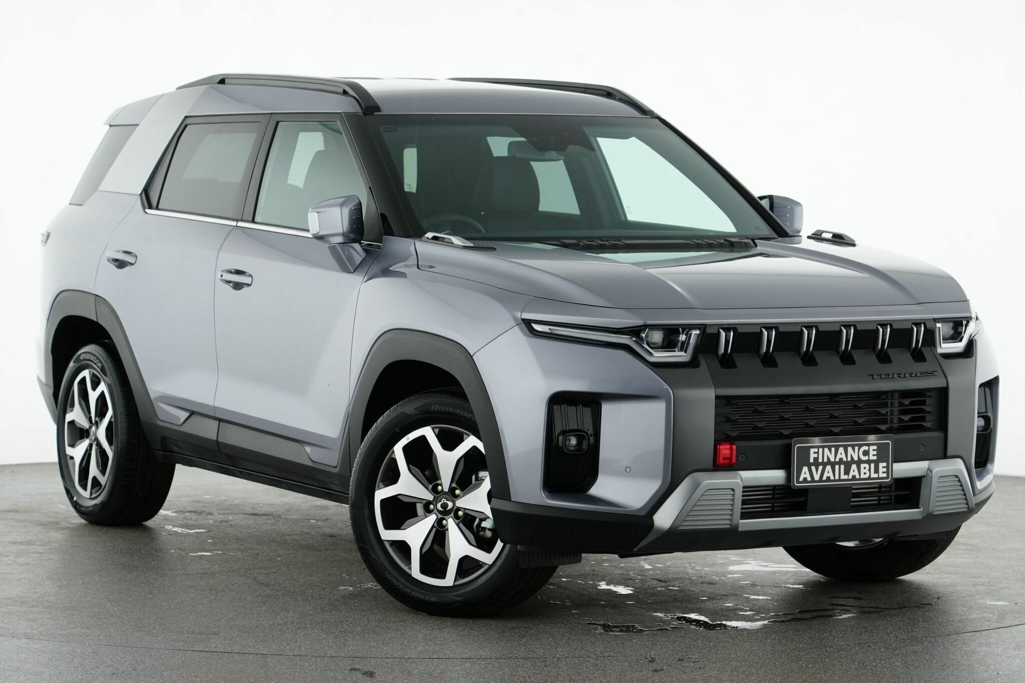 Kgm Ssangyong Torres Adventure image 1
