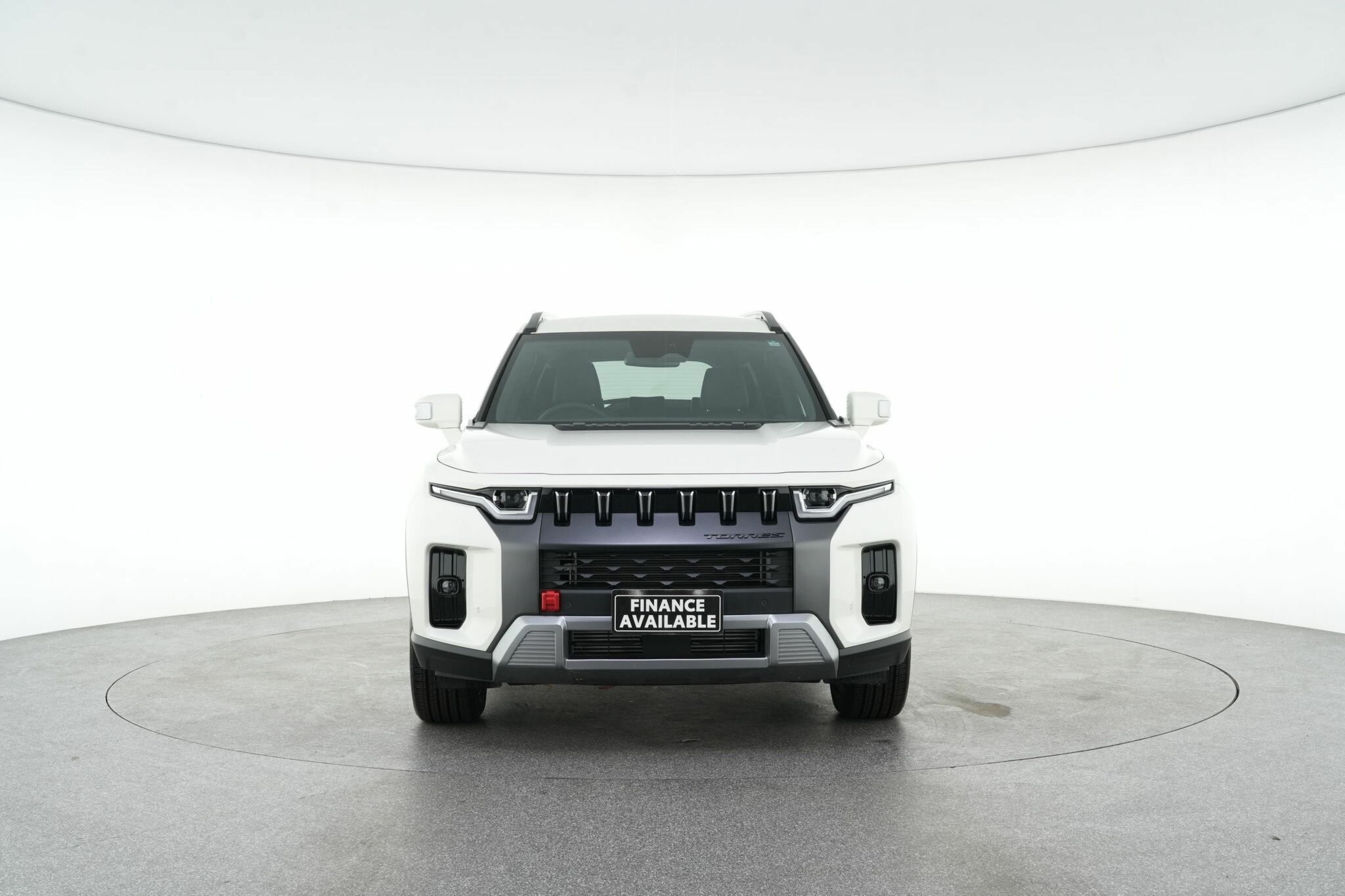 Kgm Ssangyong Torres image 3