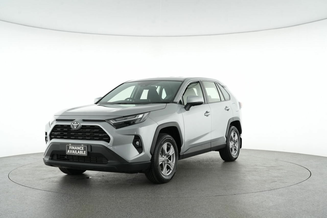 Toyota Rav4 image 4