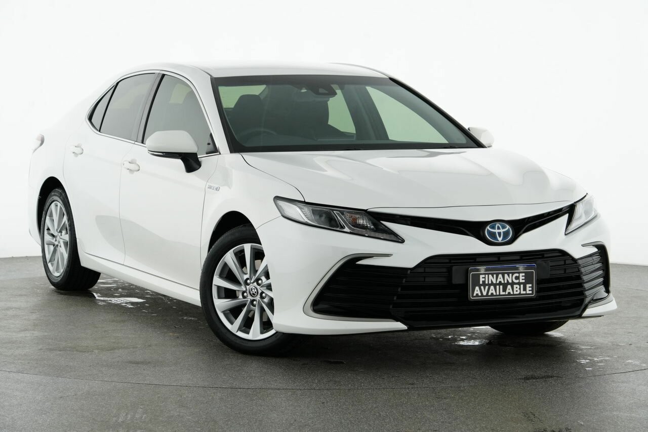Toyota Camry image 1