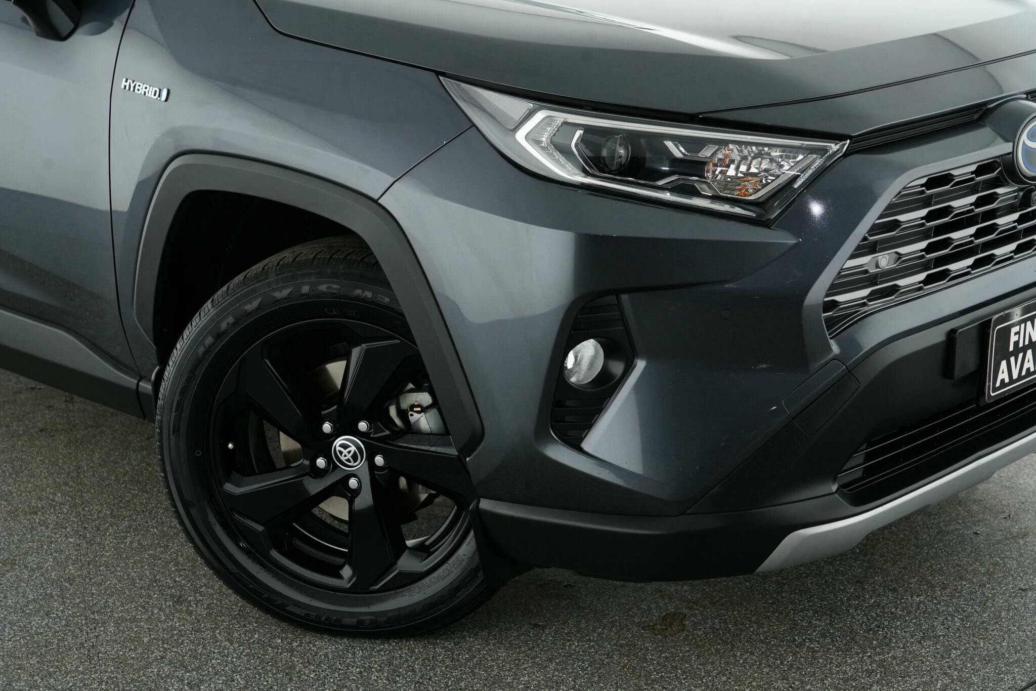 Toyota Rav4 image 2