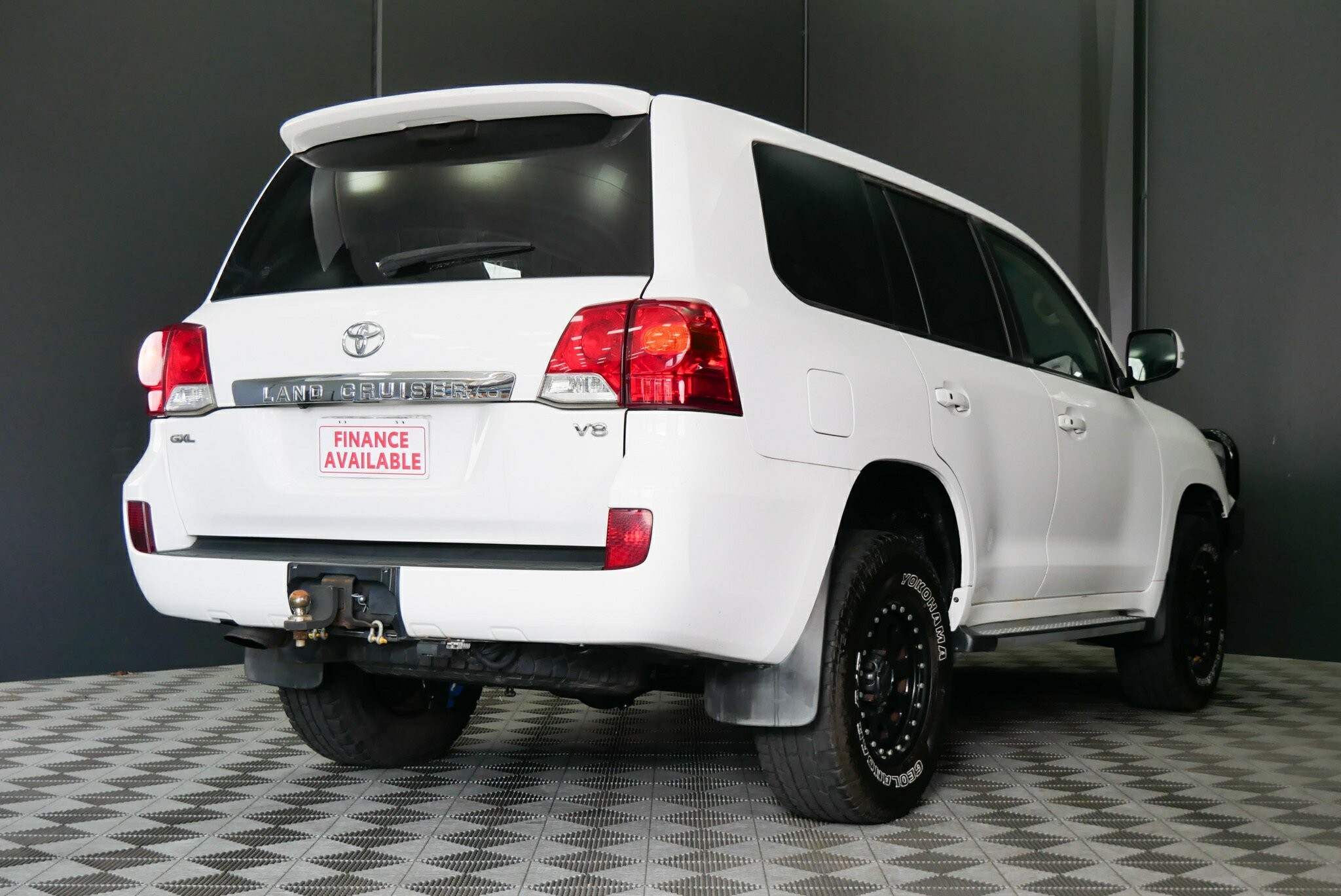 Toyota Landcruiser image 4