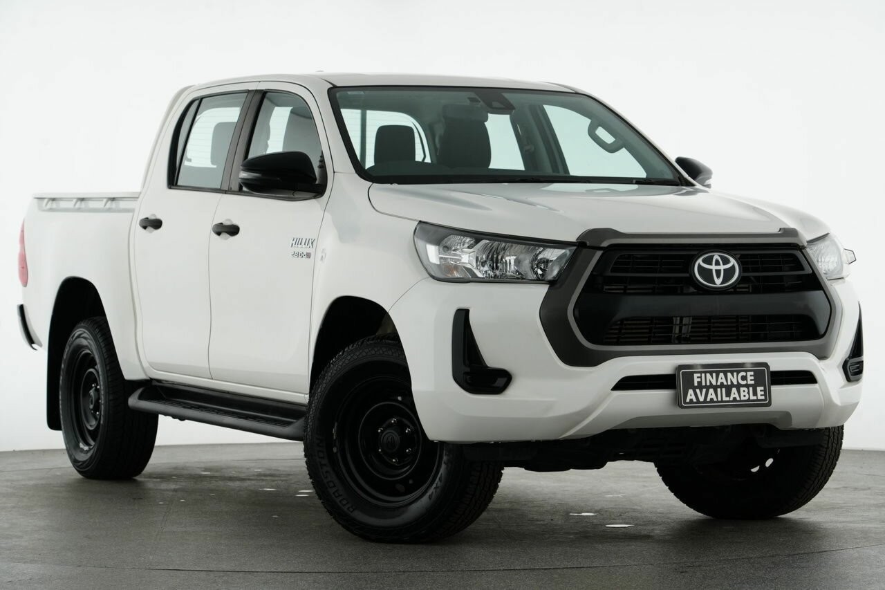 Toyota Hilux image 1