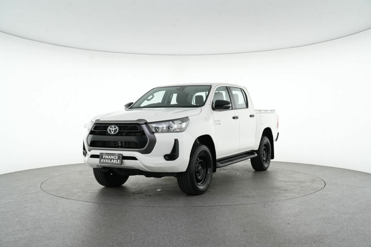 Toyota Hilux image 4