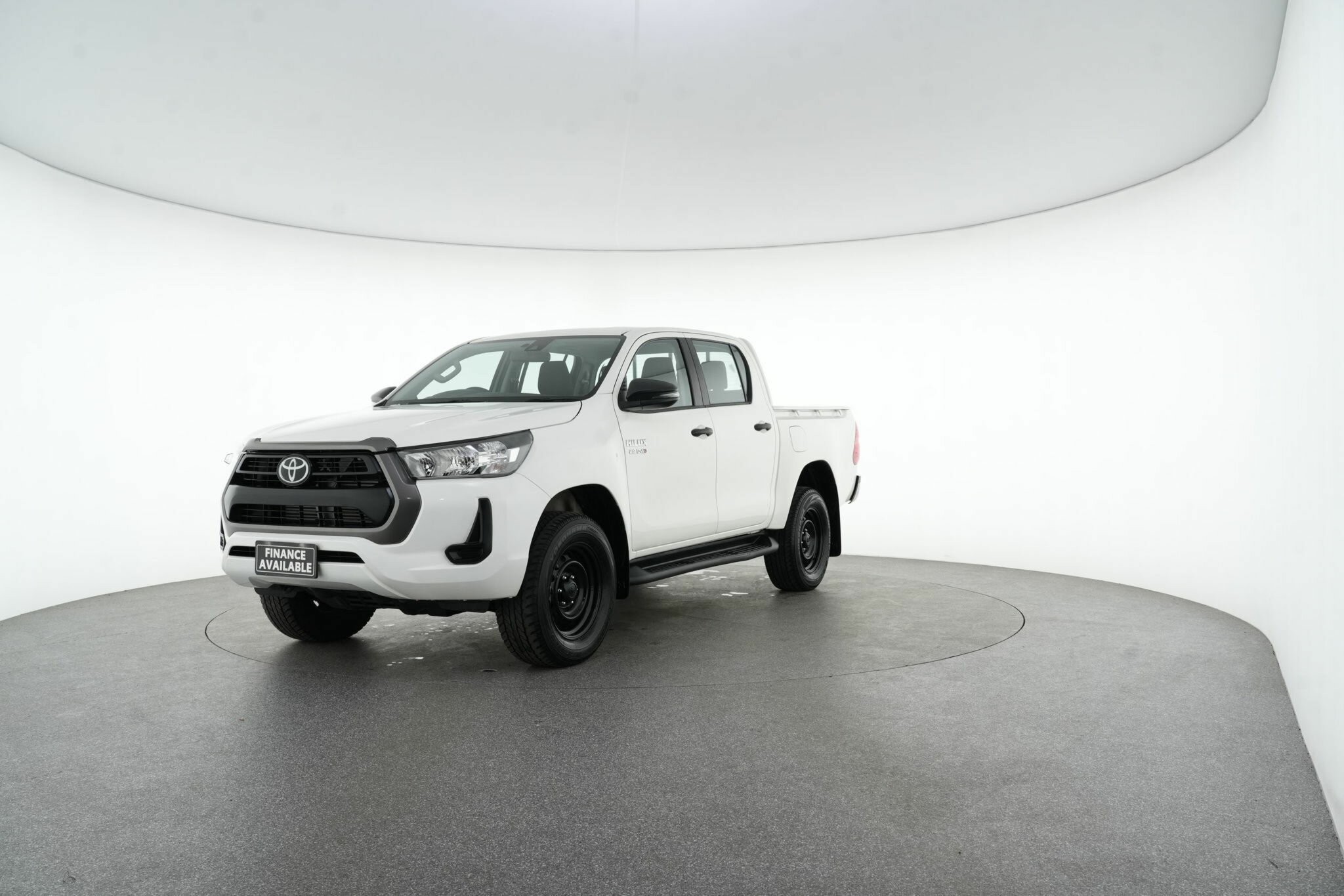 Toyota Hilux image 4