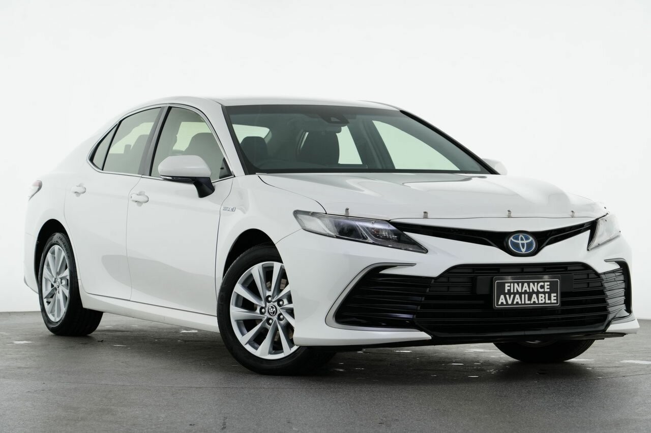 Toyota Camry image 1