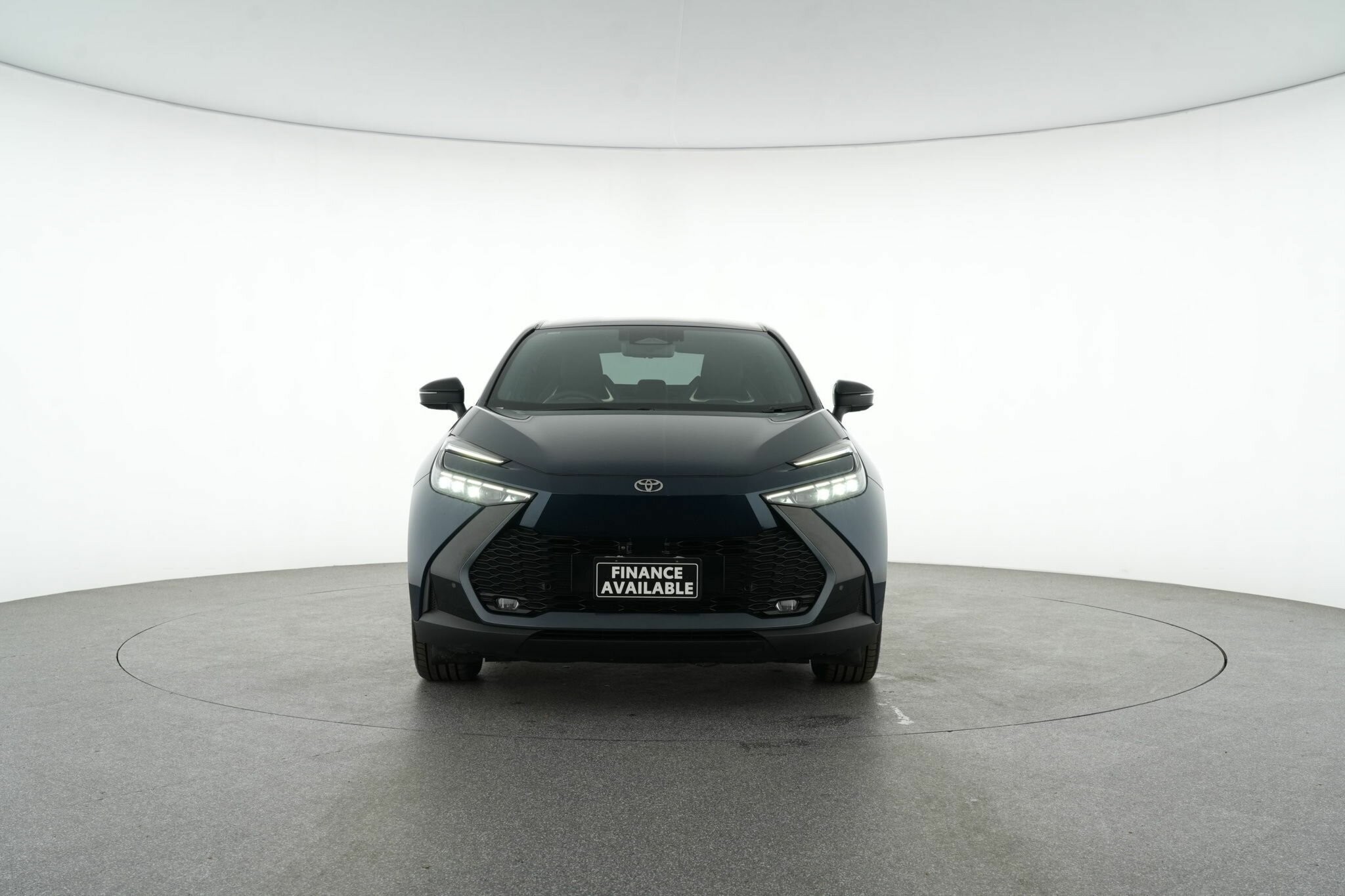 Toyota C-hr image 3