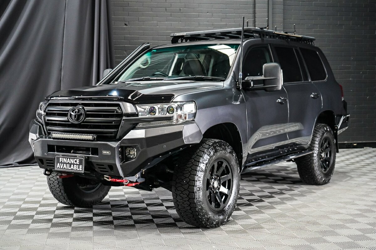 Toyota Landcruiser image 4