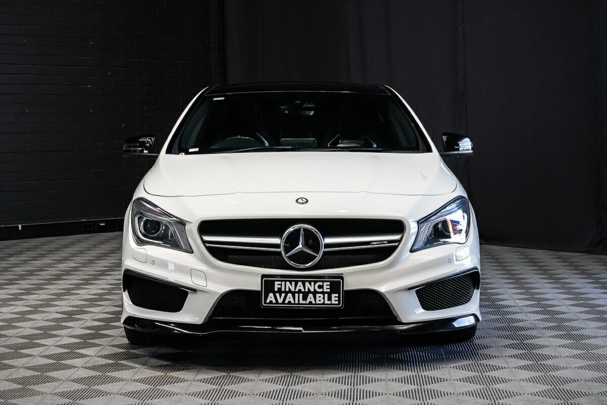 Mercedes Benz Cla-class image 3