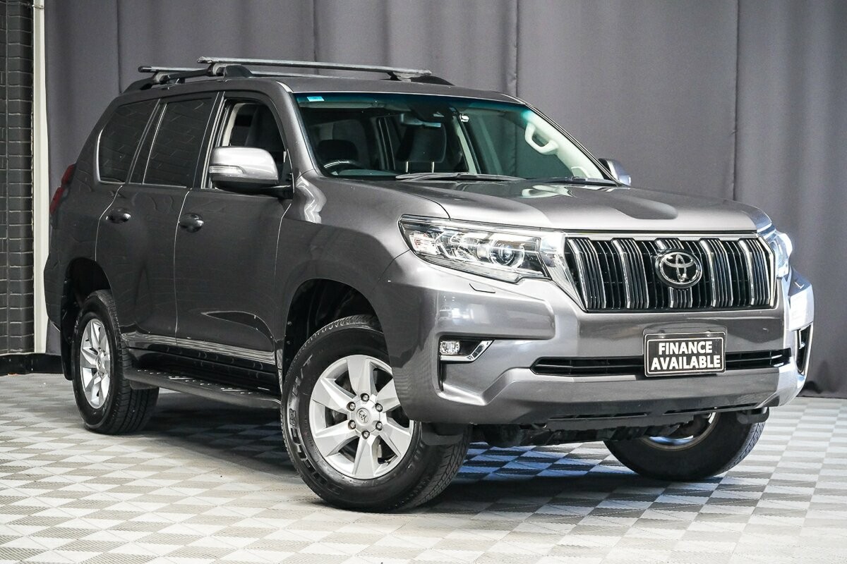 Toyota Landcruiser Prado image 1