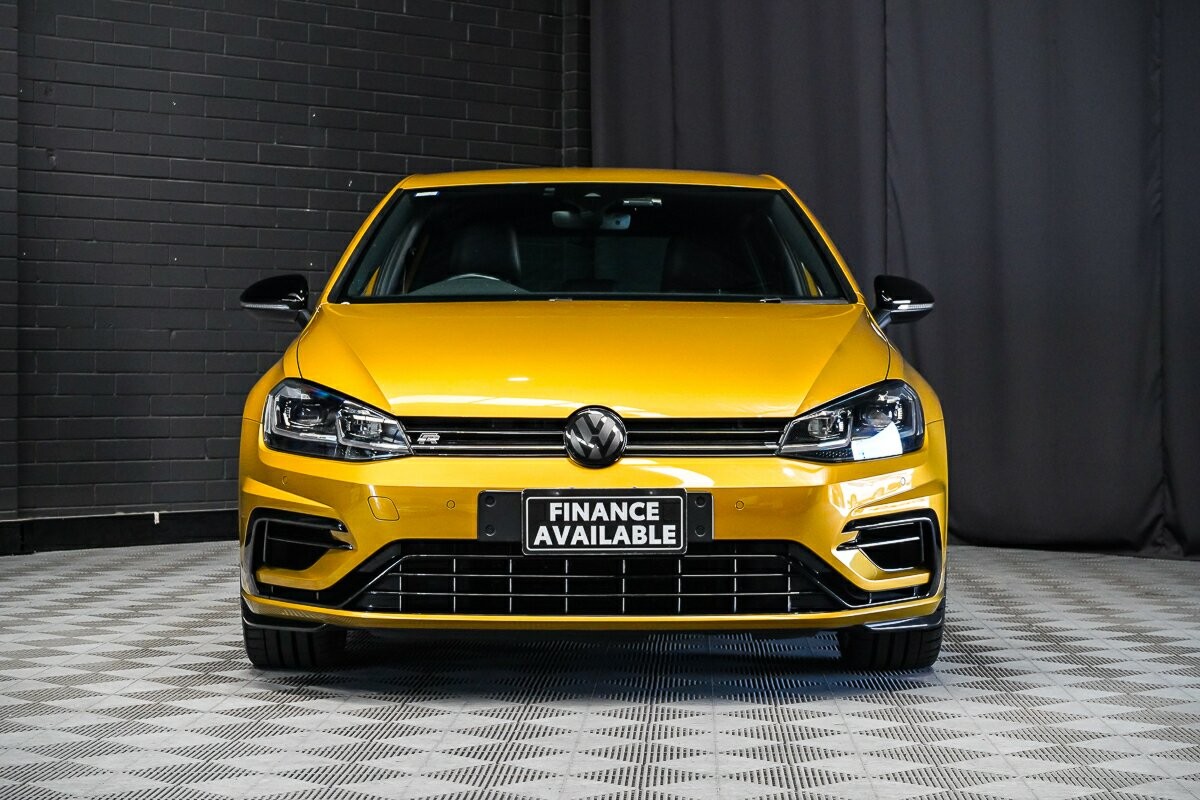 Volkswagen Golf image 3