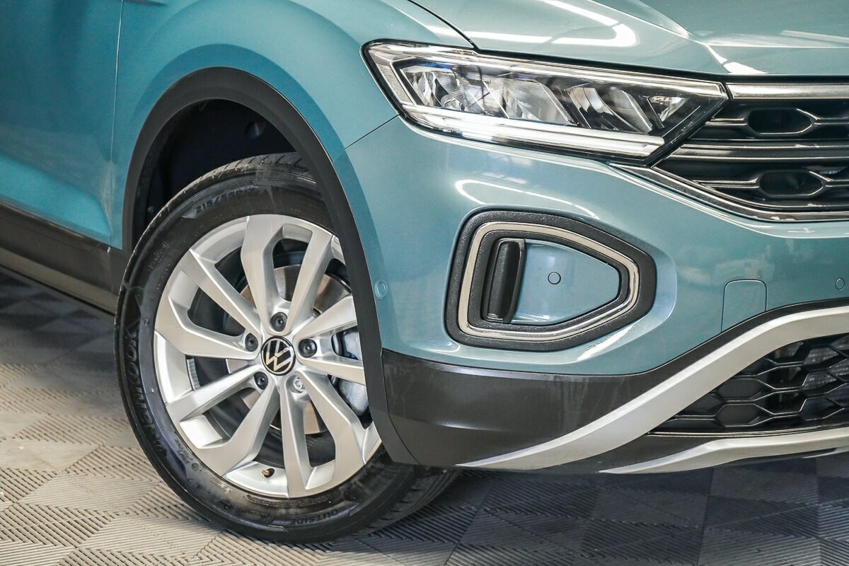 Volkswagen T-roc image 2