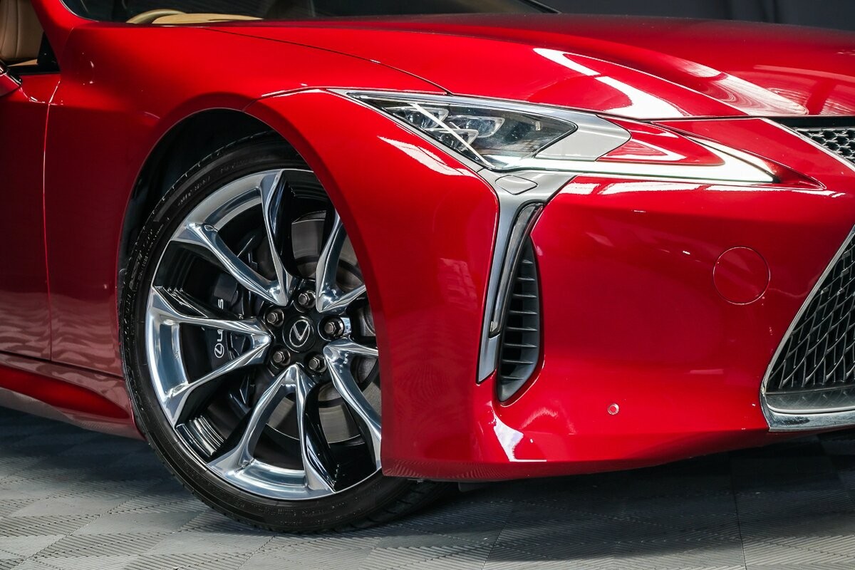 Lexus Lc image 2