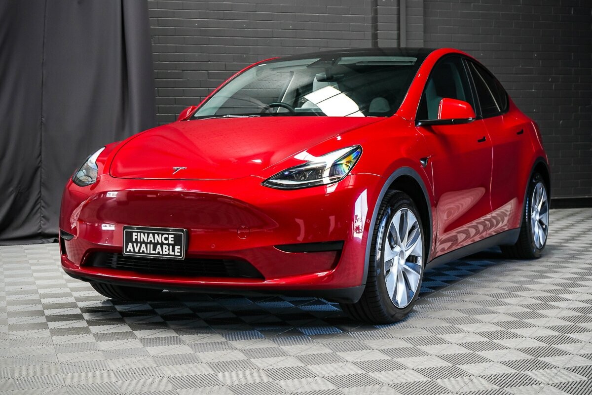 Tesla Model Y image 4