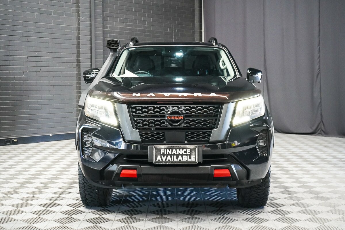 Nissan Navara image 3