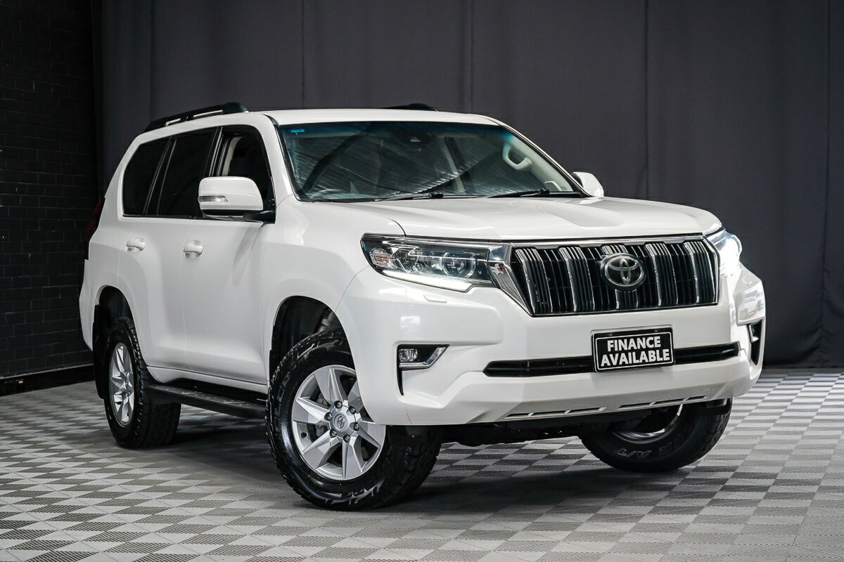 Toyota Landcruiser Prado image 1
