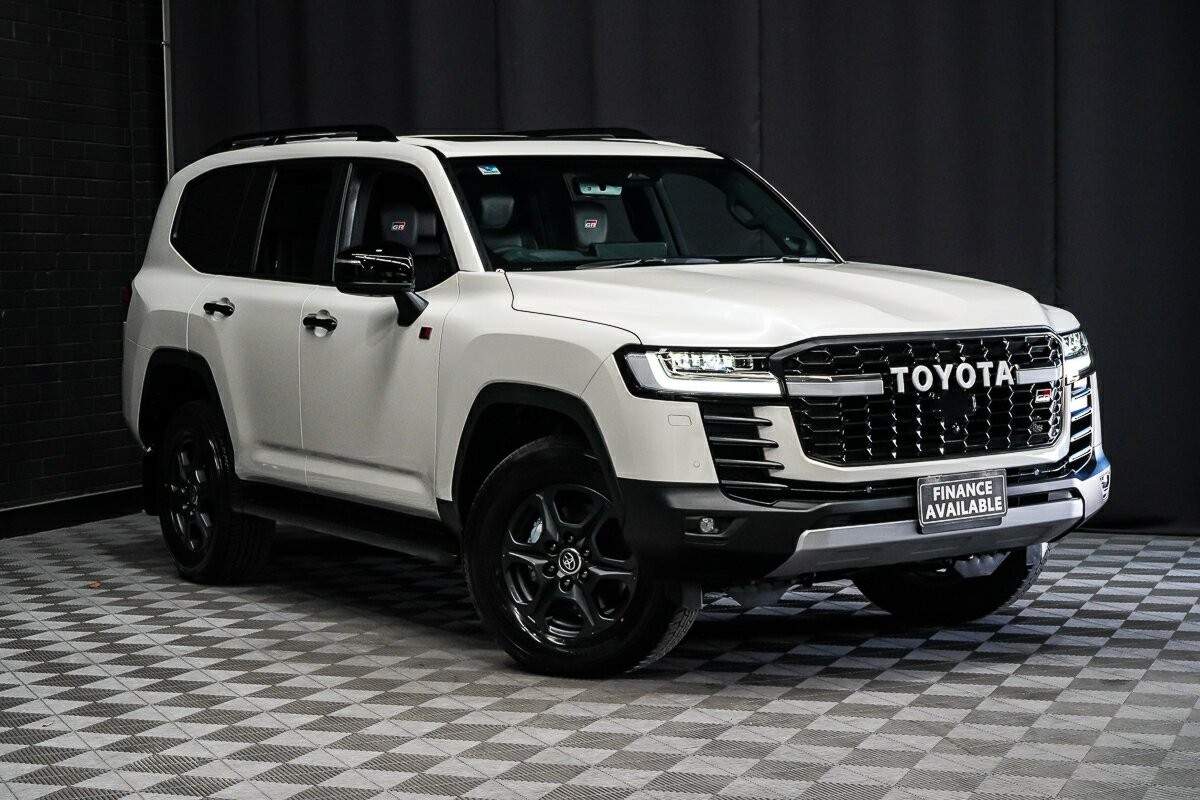 Toyota Landcruiser image 1