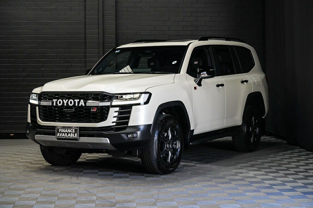 Toyota Landcruiser image 4