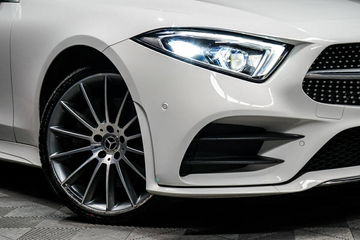Mercedes Benz Cls-class image 2