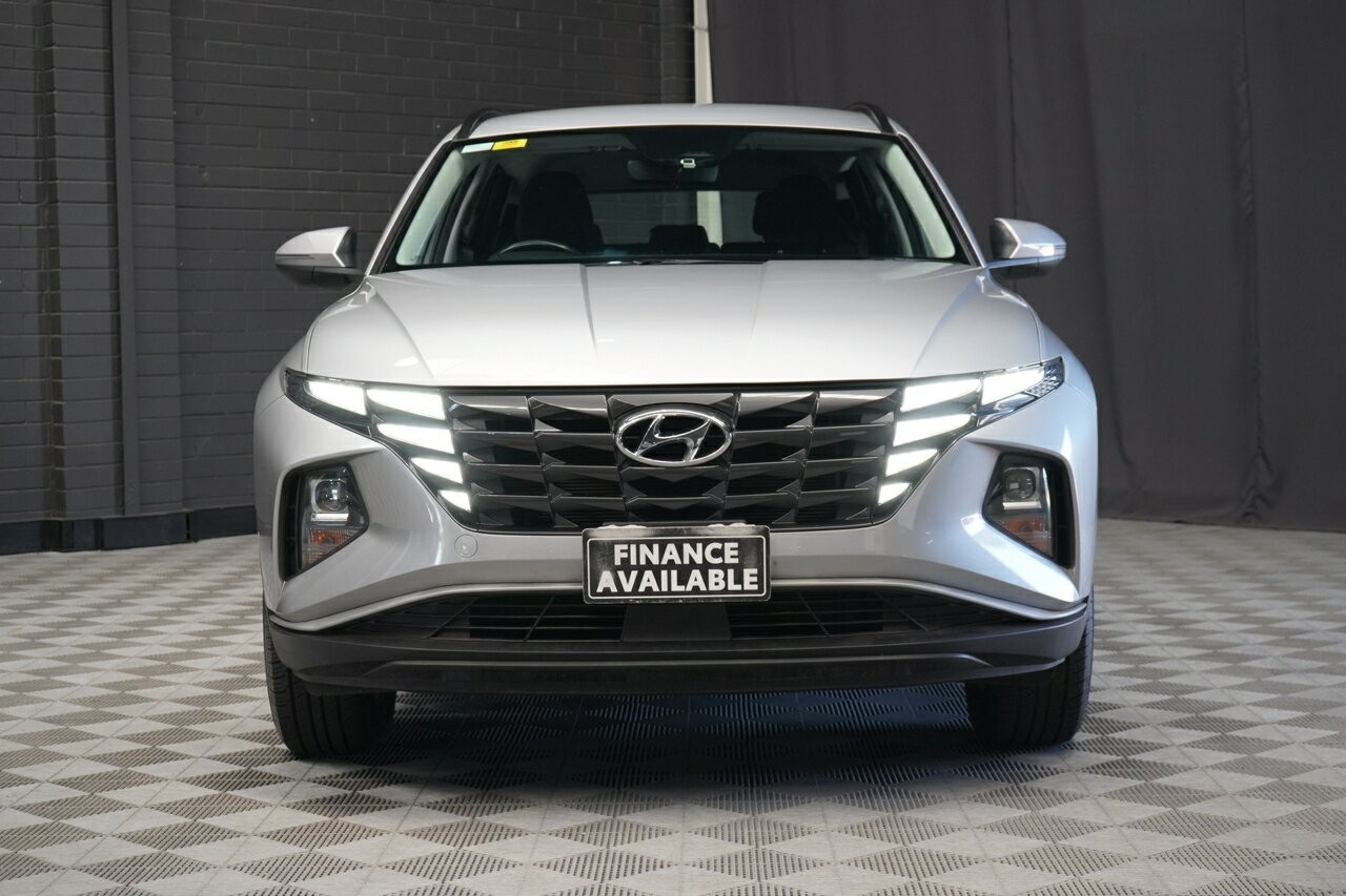 Hyundai Tucson image 3