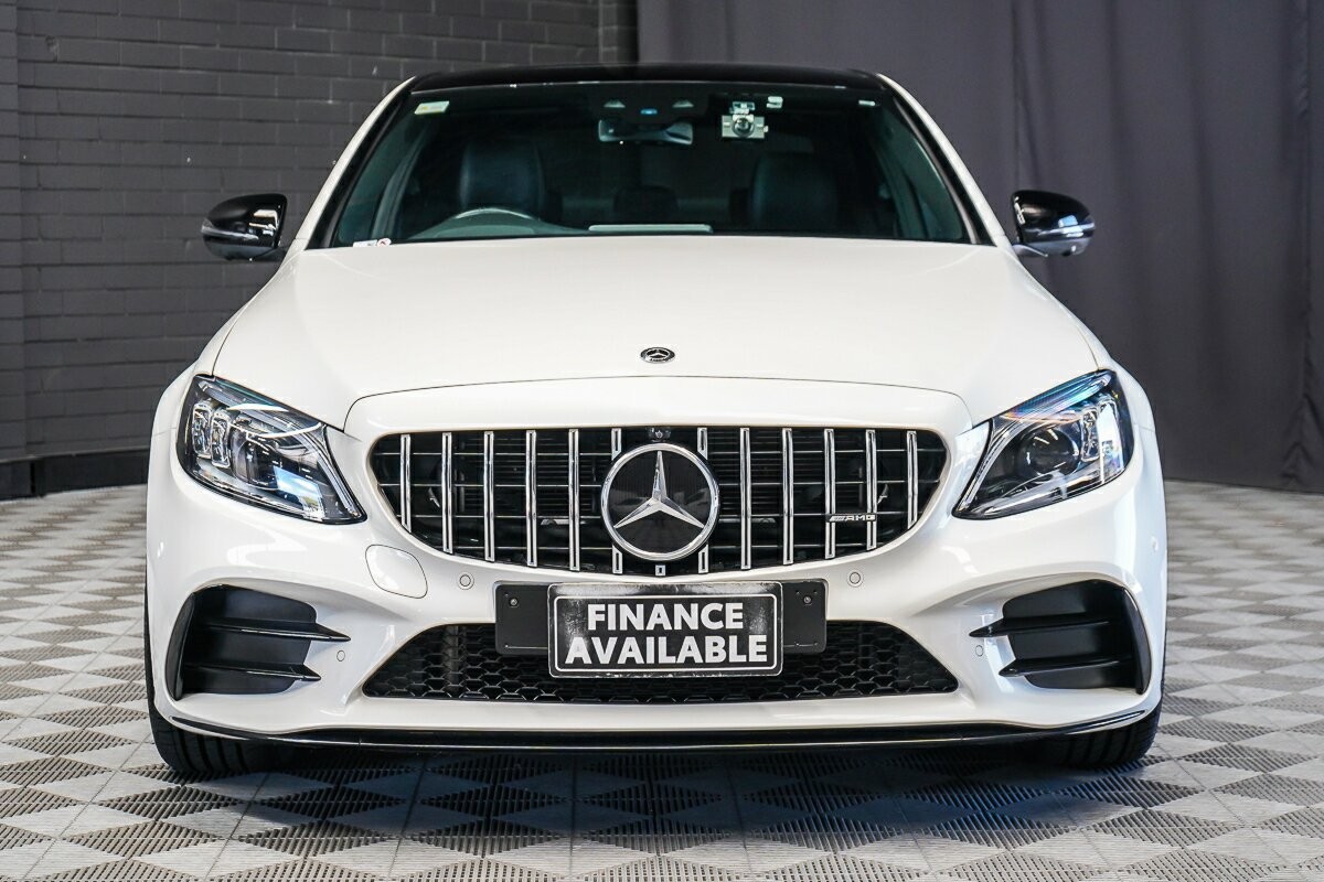 Mercedes Benz C-class image 3