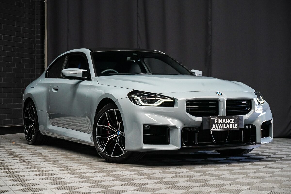 BMW M2 image 1