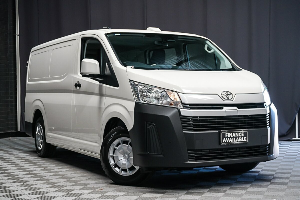 Toyota Hiace image 1