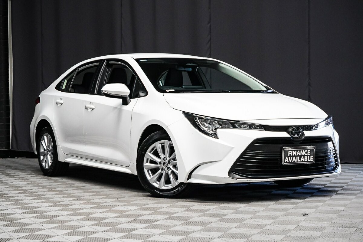 Toyota Corolla image 1