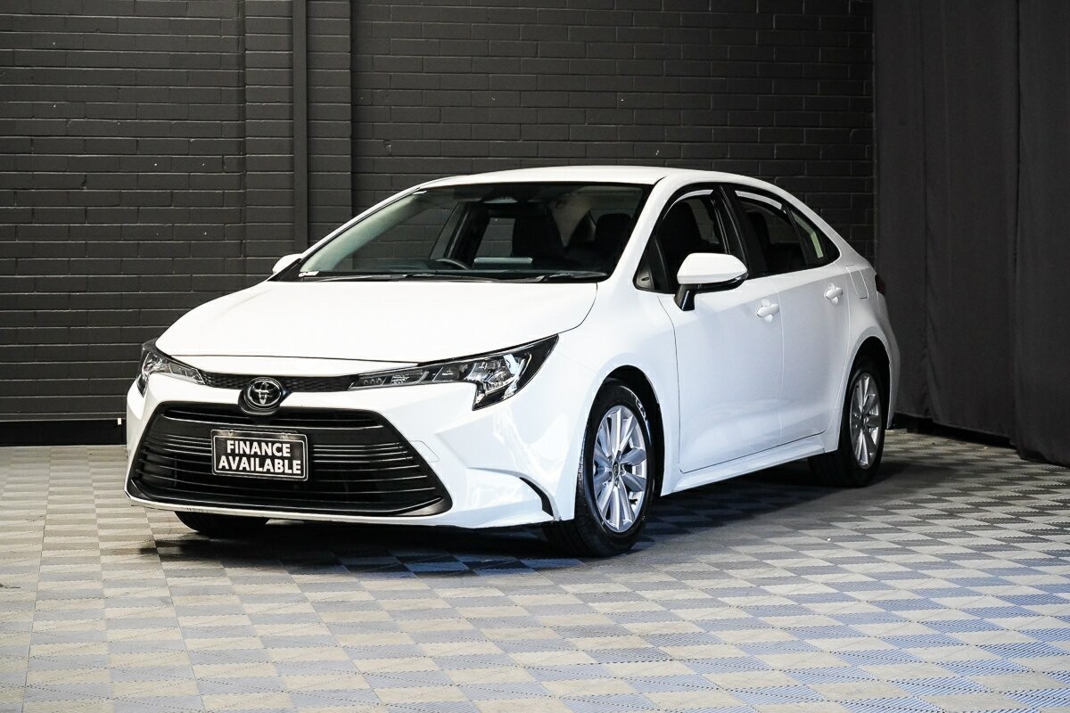 Toyota Corolla image 4