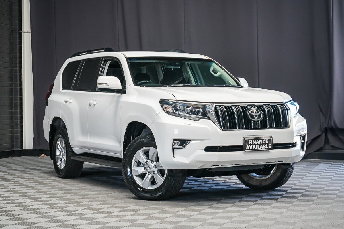 Toyota Landcruiser Prado image 1