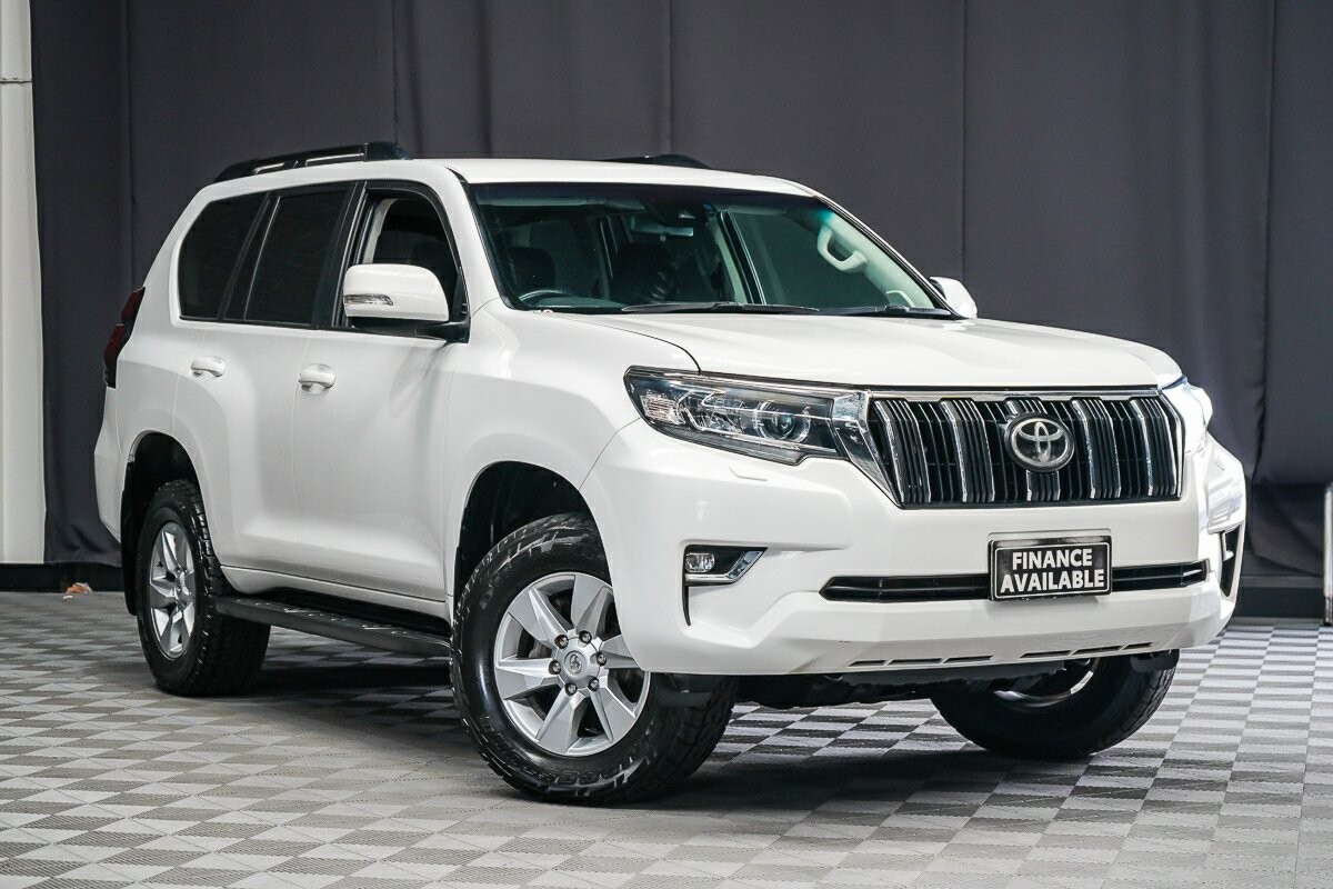 Toyota Landcruiser Prado image 1