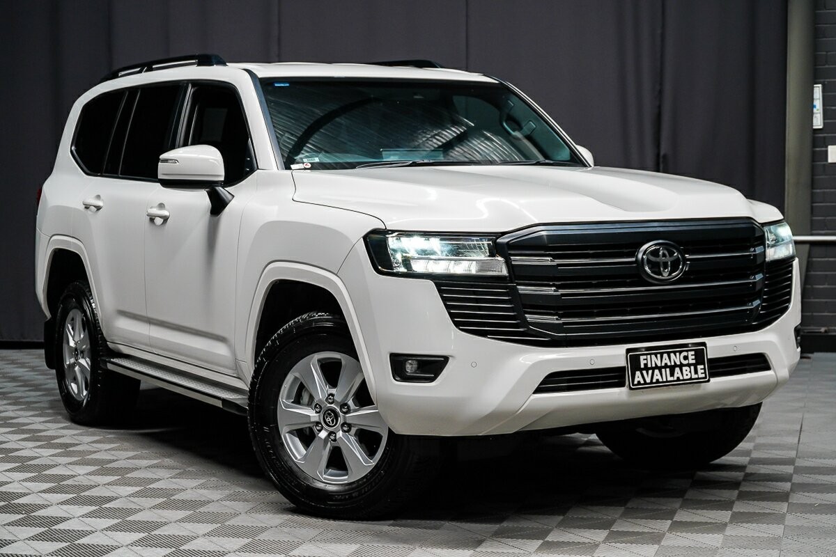Toyota Landcruiser image 1