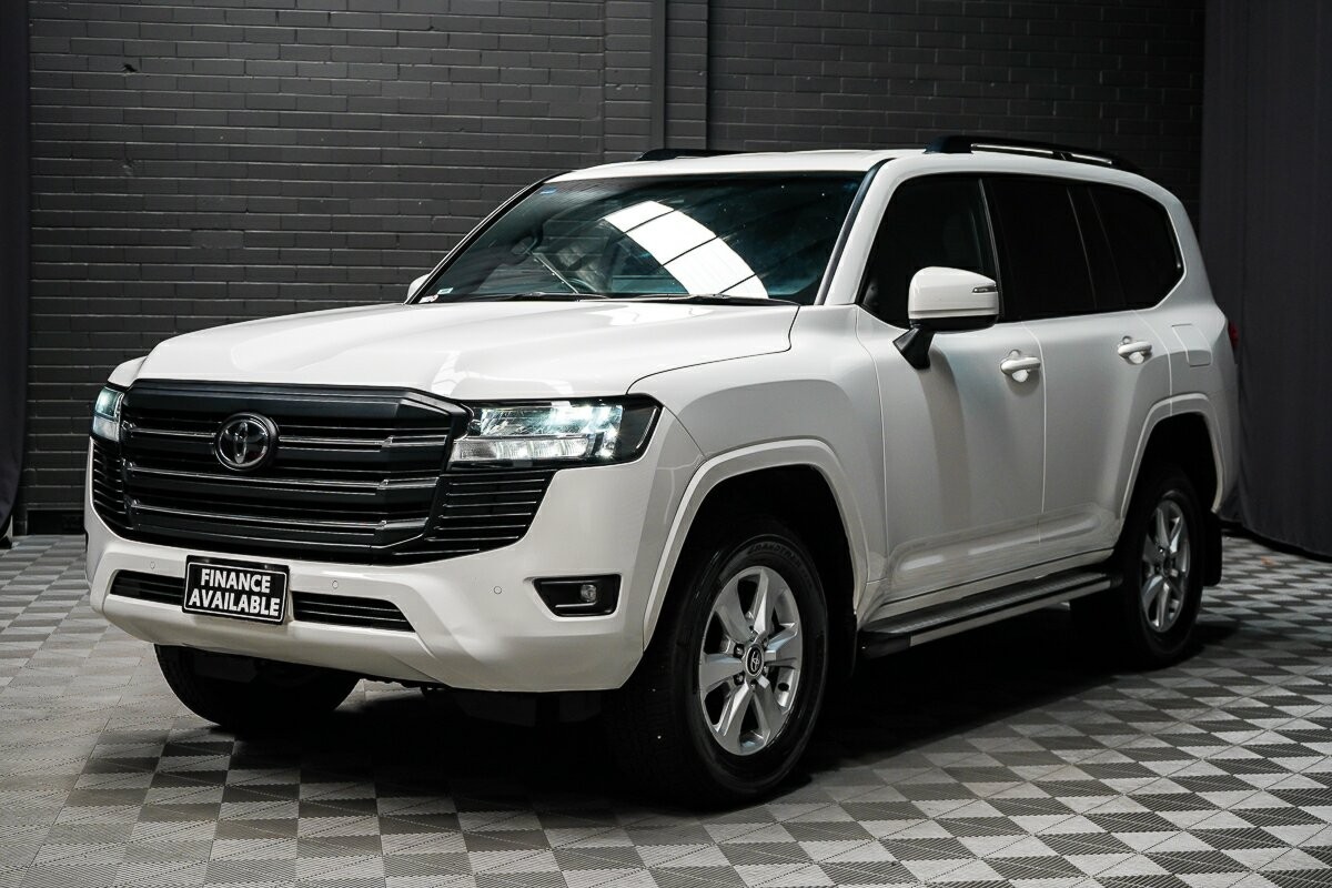 Toyota Landcruiser image 4