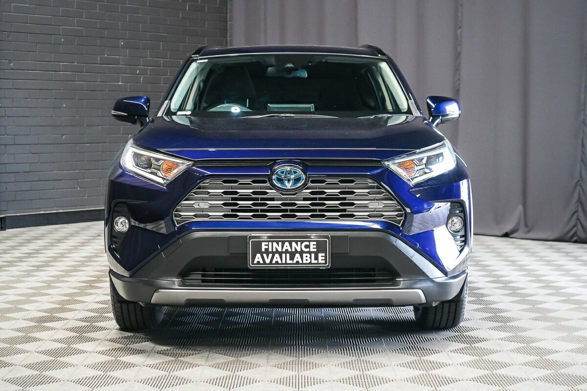 Toyota Rav4 image 3