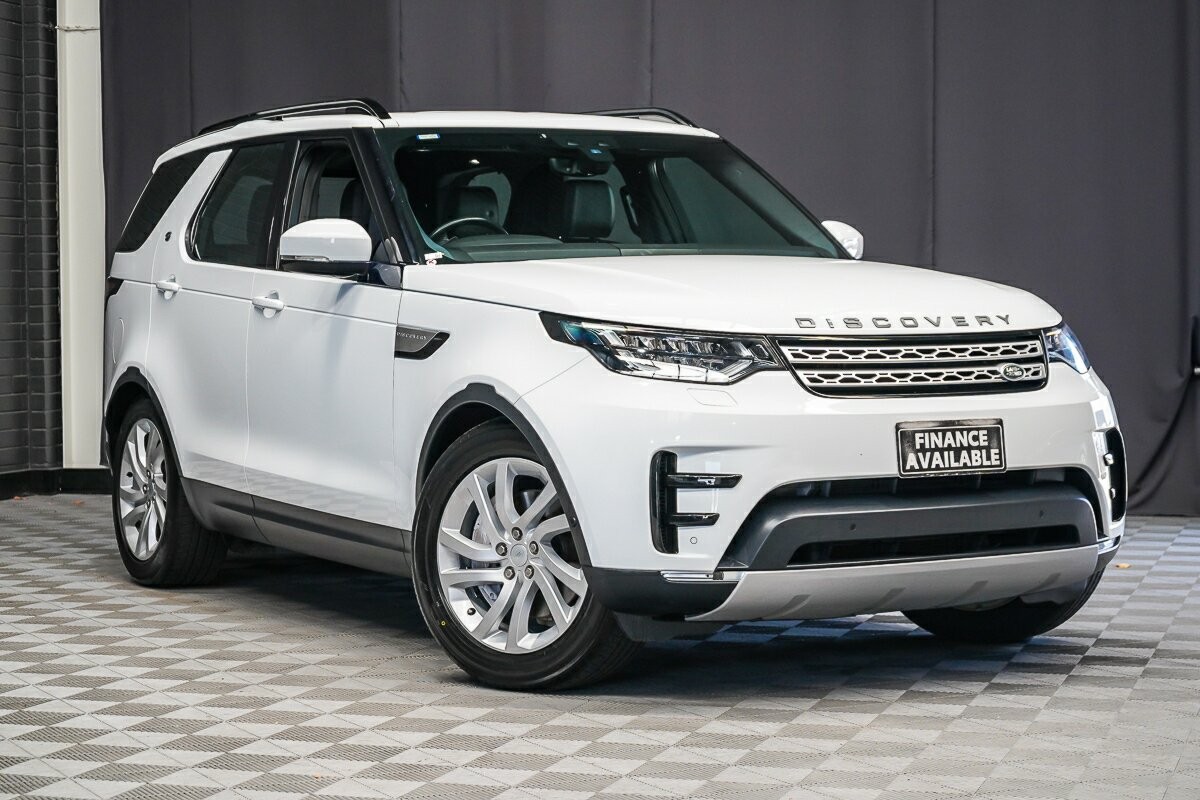 Land Rover Discovery image 1
