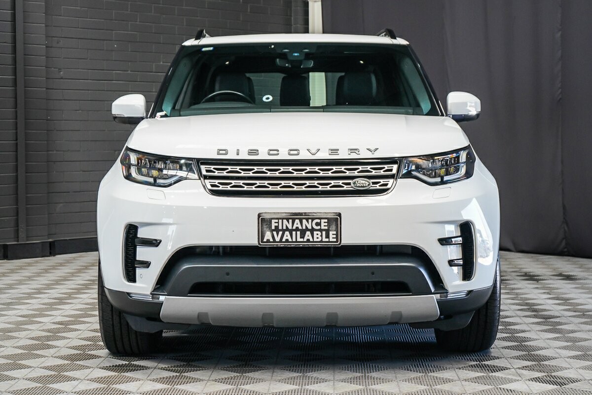 Land Rover Discovery image 3