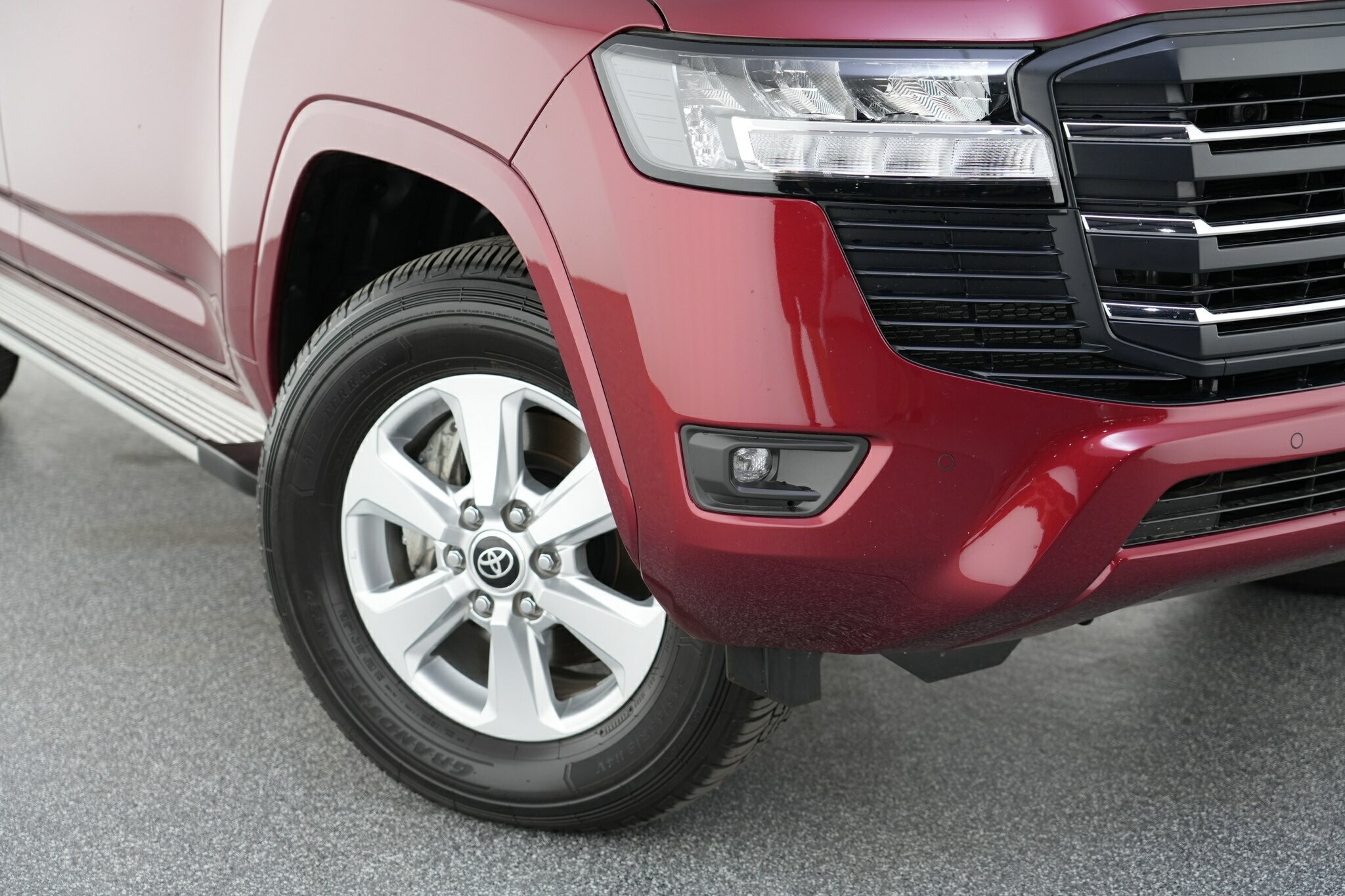 Toyota Landcruiser image 2