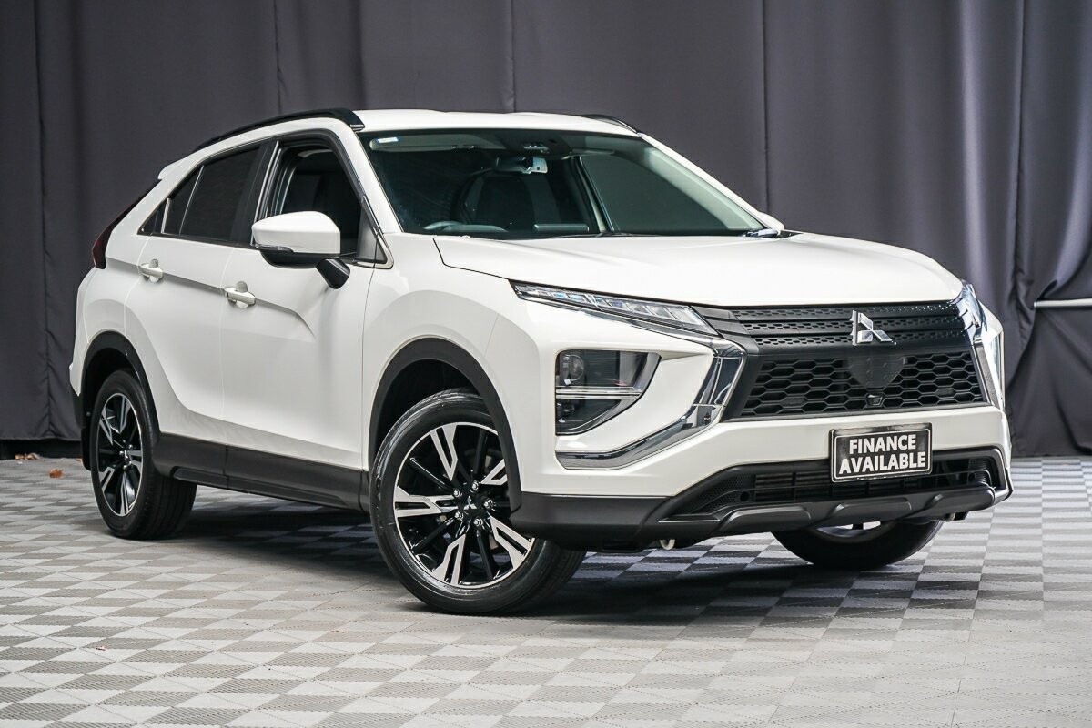 Mitsubishi Eclipse Cross image 1