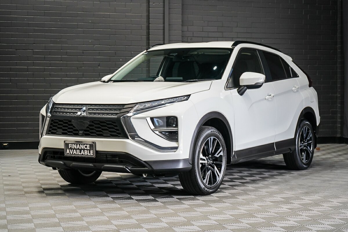 Mitsubishi Eclipse Cross image 4
