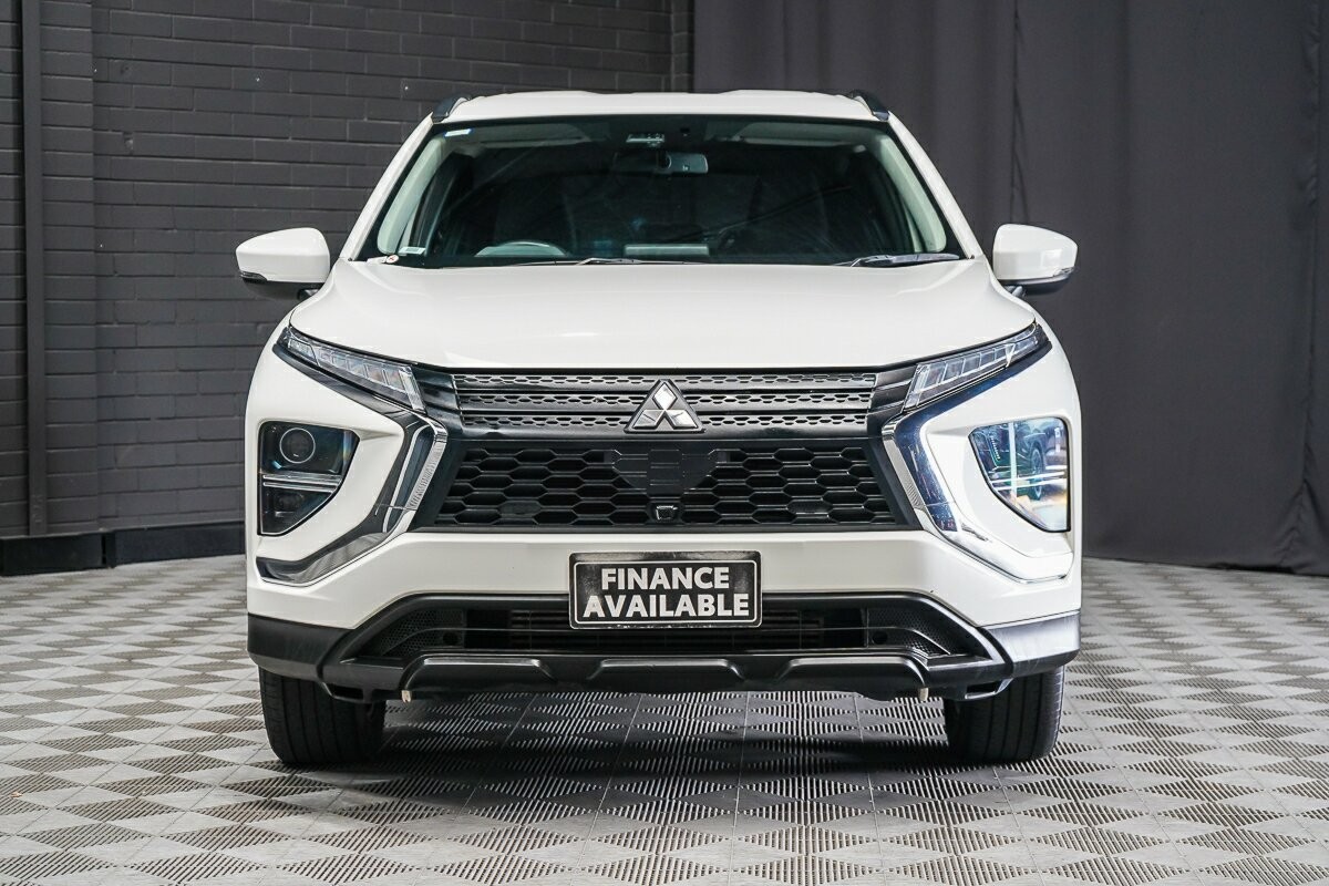 Mitsubishi Eclipse Cross image 3