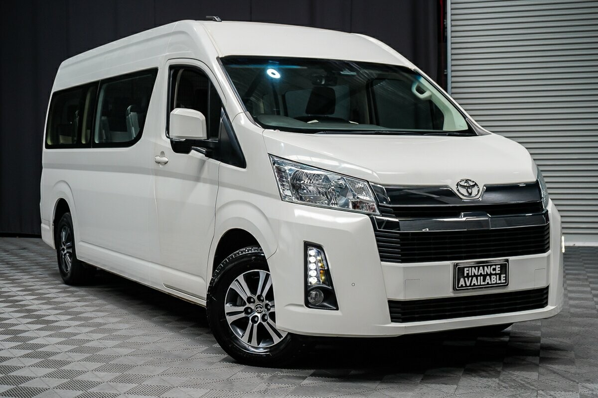 Toyota Hiace image 1