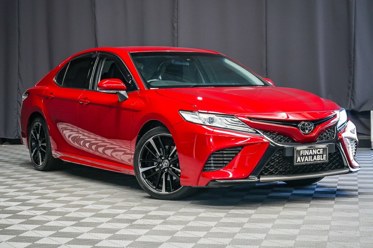 Toyota Camry image 1