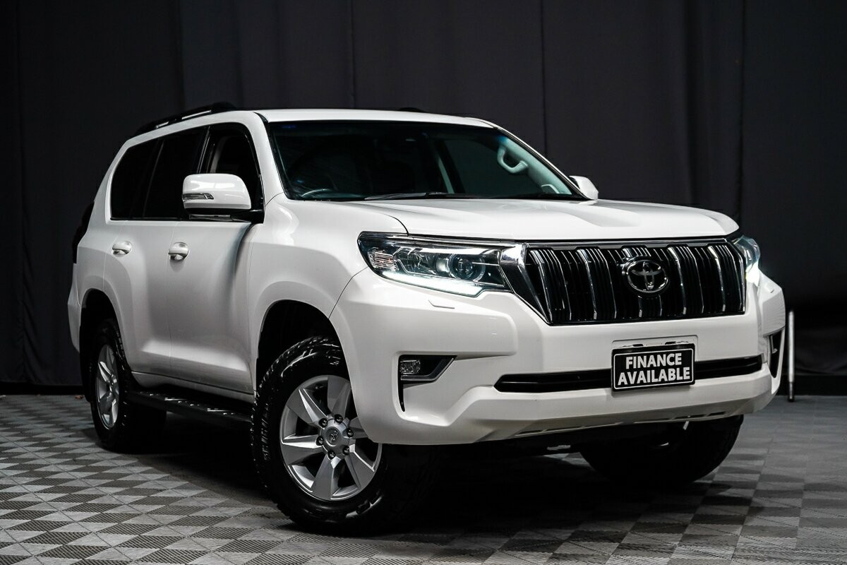 Toyota Landcruiser Prado image 1