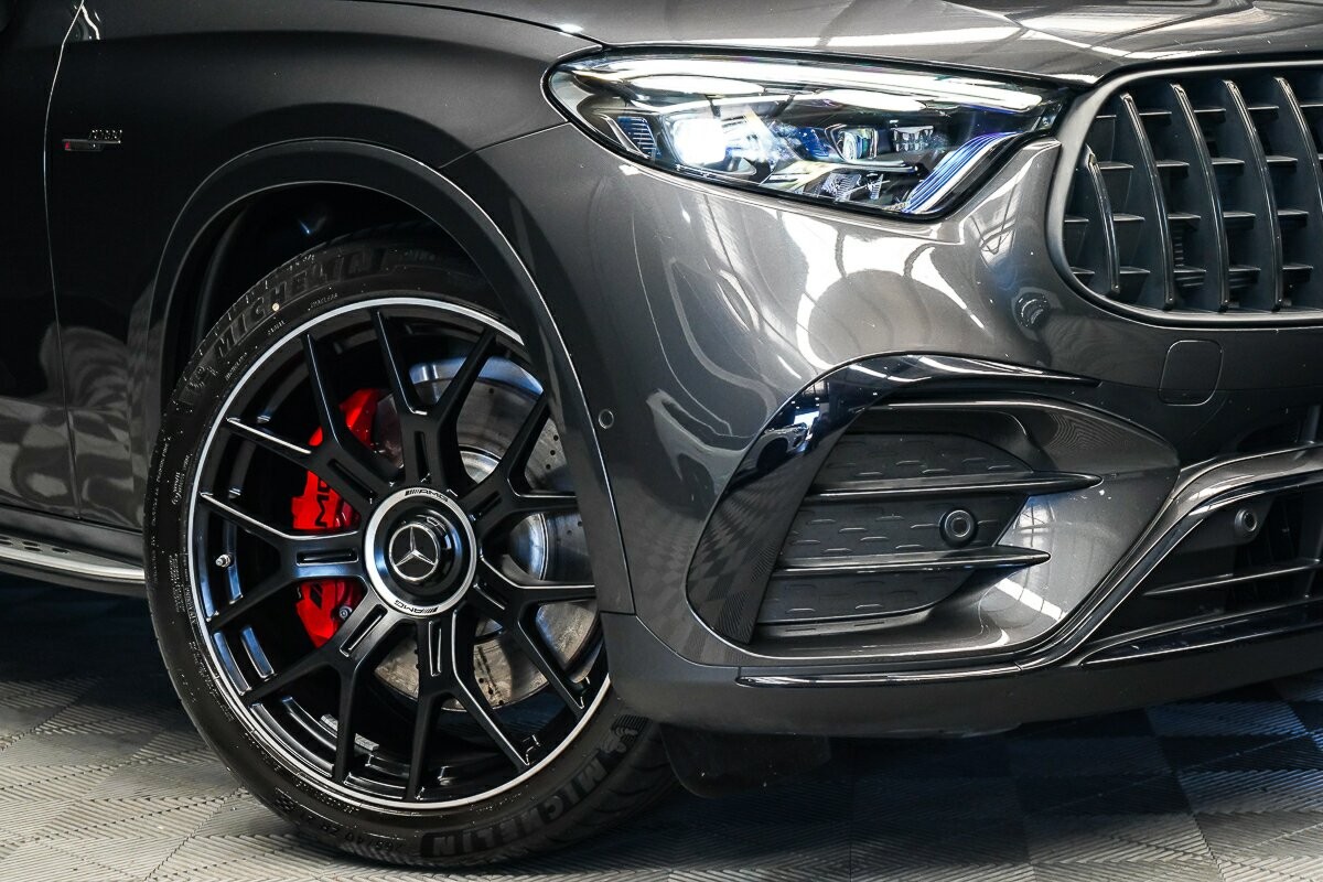 Mercedes Benz Glc-class image 2