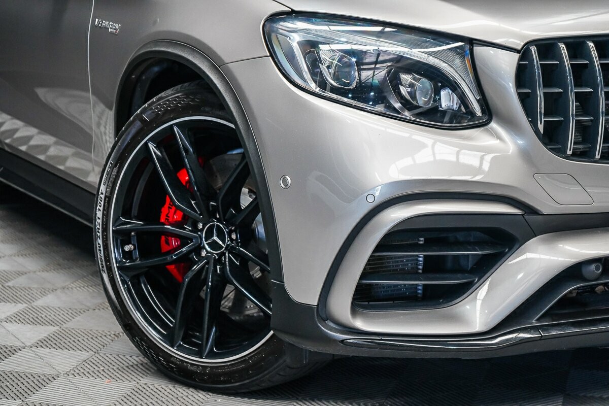 Mercedes Benz Glc-class image 2